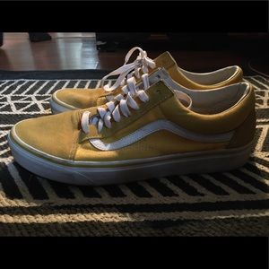 **SOLD** Men’s Vans